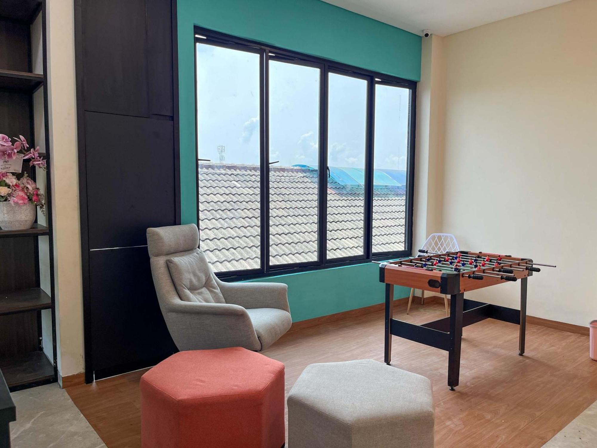 Sans Hotel Premiere Majapahit Семаранг Екстер'єр фото
