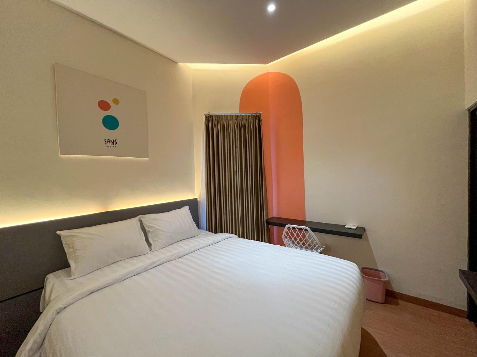 Sans Hotel Premiere Majapahit Семаранг Екстер'єр фото